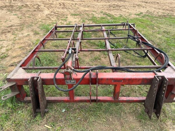 Farmhand flat 8 grab