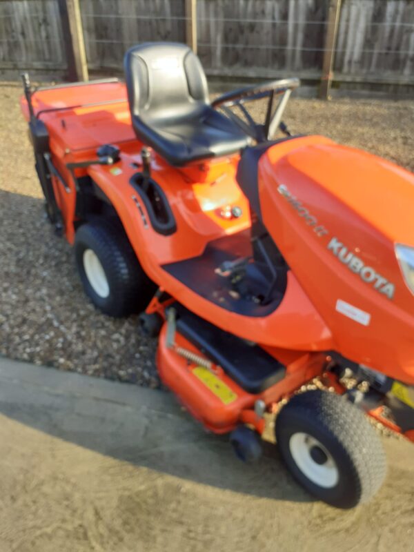 Kubota ride on mower